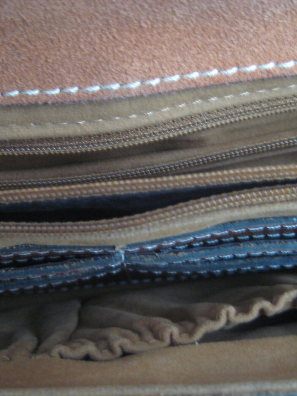 PATRICIA NASH LIGHT BROWN LEATHER SHOULDER CROSS BODY HANDBAG PURSE - Picture 2 of 5